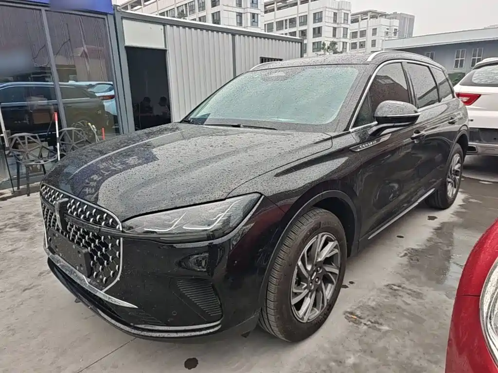 Adventurer 2025 2.0T two-wheel drive exclusive edition купить на сайте DeffCars