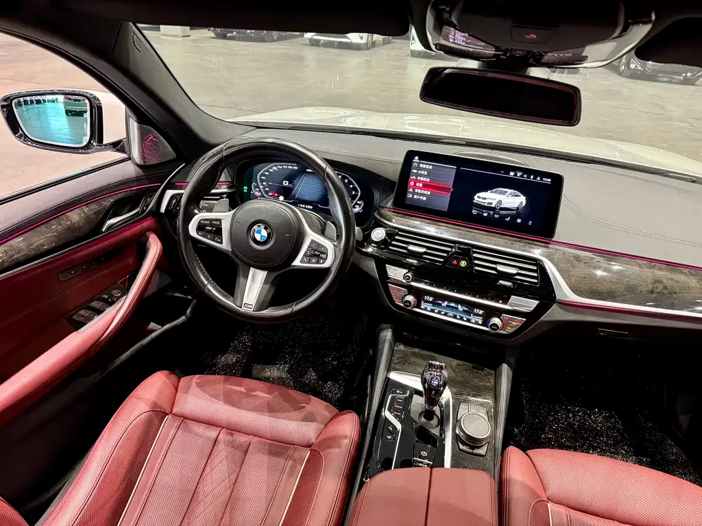 BMW 5 Series 2022 Facelift 530Li Exclusive M Sports Package купить на сайте DeffCars