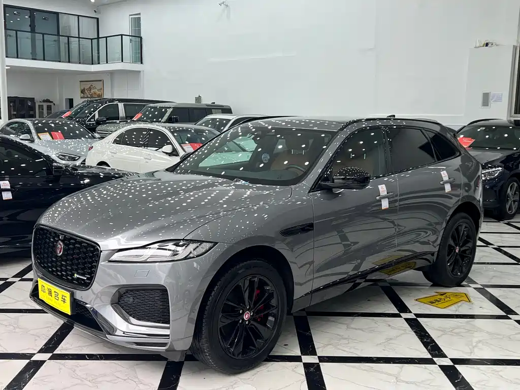 Jaguar F-PACE 2023 P250 R-Dynamic BLACK купить на сайте DeffCars