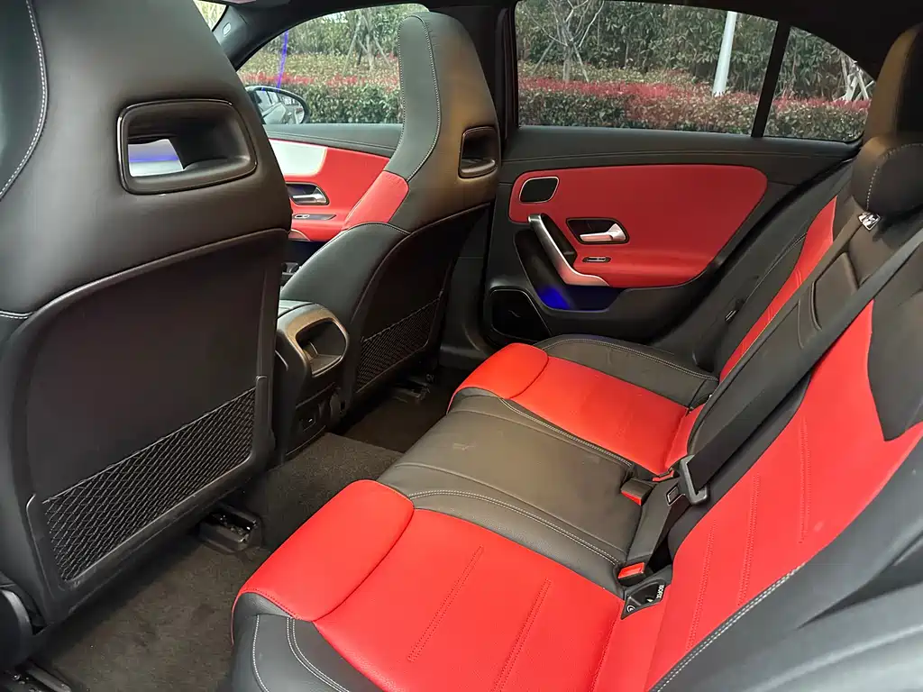 Mercedes-Benz A-Class AMG 2020 AMG A 35 L 4MATIC купить на сайте DeffCars