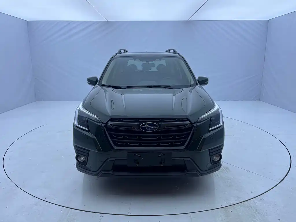 Forester 2022 2.0i AWD Deluxe Edition купить на сайте DeffCars