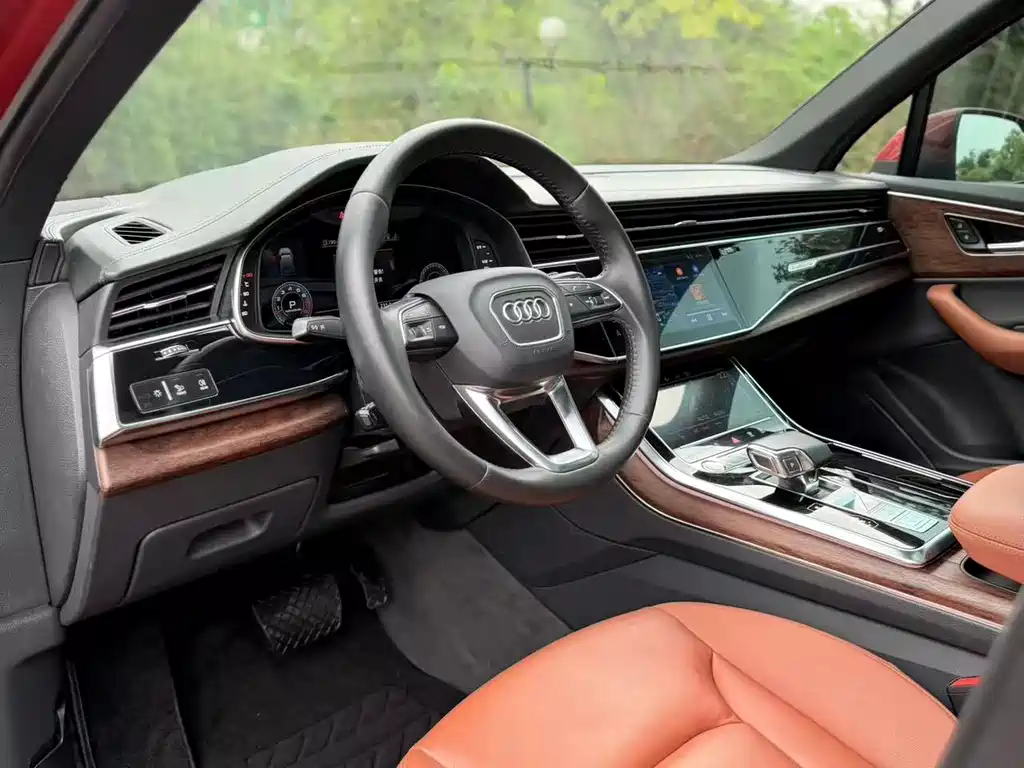 Audi Q7 2020 55 TFSI quattro Black Warrior Exclusive Edition купить на сайте DeffCars