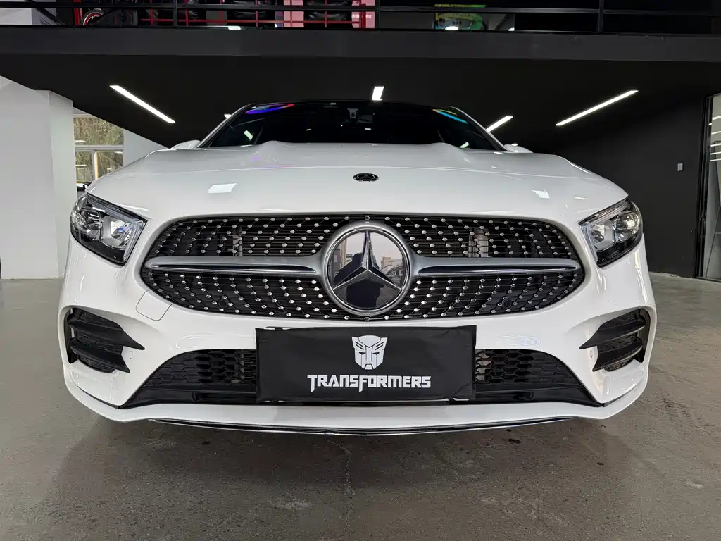 Mercedes-Benz A-Class 2019 A 200 L Sports Sedan купить на сайте DeffCars