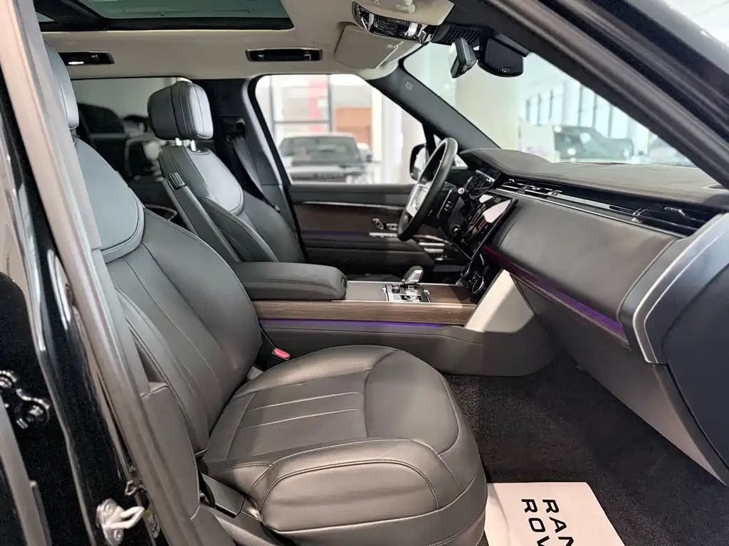 Range Rover 2023 3.0 L6 360PS Grand Edition купить на сайте DeffCars