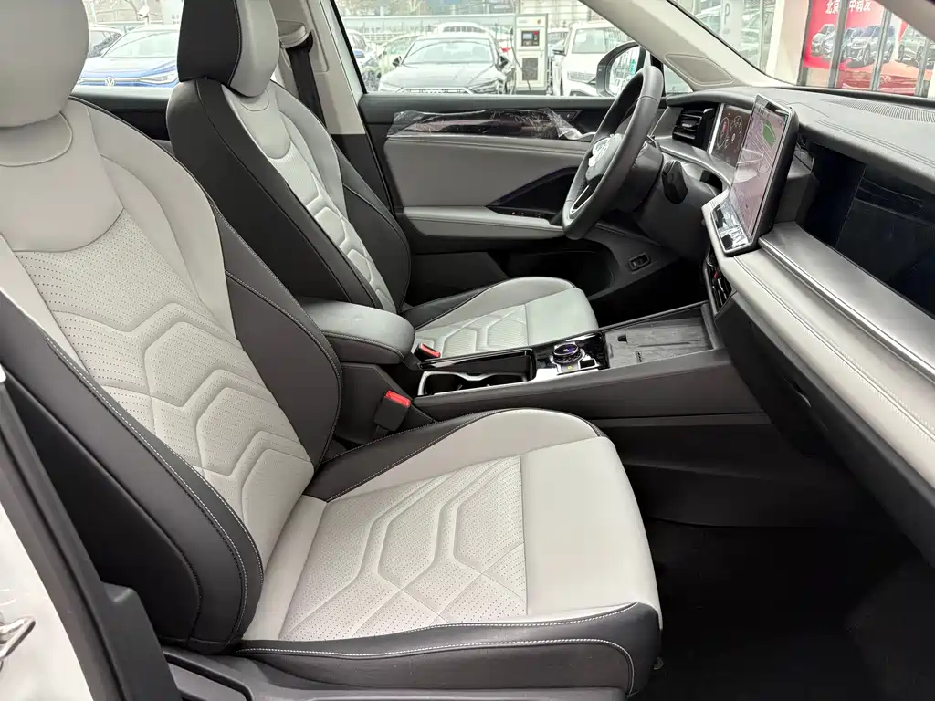 Tanyue 2026 Tanyue L 300TSI two-wheel drive elite купить на сайте DeffCars