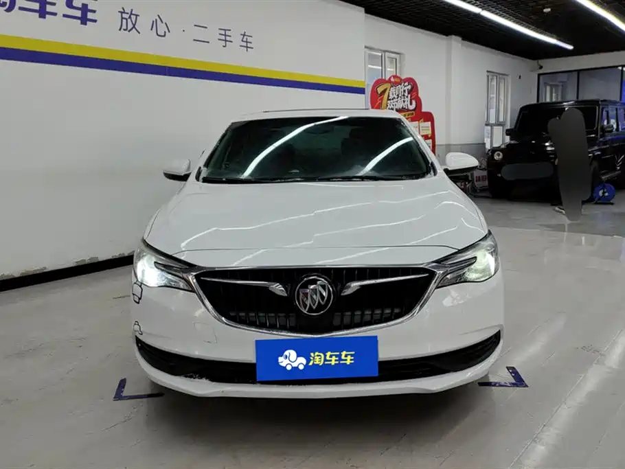 Yinglang 2019 15T Manual Elite National VI купить на сайте DeffCars
