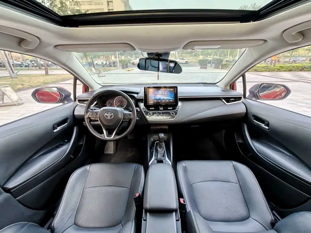 Corolla 2019 1.2T S-CVT GL-i Deluxe Edition купить на сайте DeffCars
