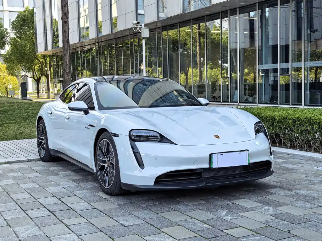 Taycan 2022 facelift Taycan купить на сайте DeffCars