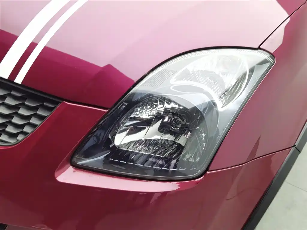 Swift 2013 1.5L automatic 20th anniversary limited edition купить на сайте DeffCars