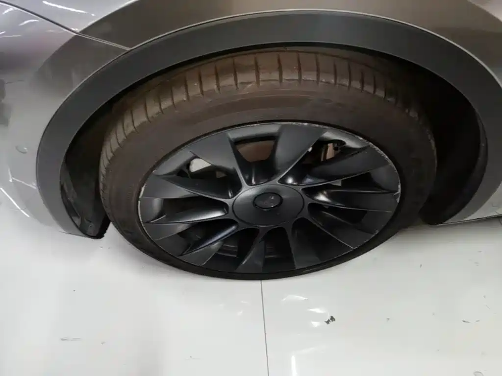 Model Y 2021 long-range all-wheel drive version купить на сайте DeffCars
