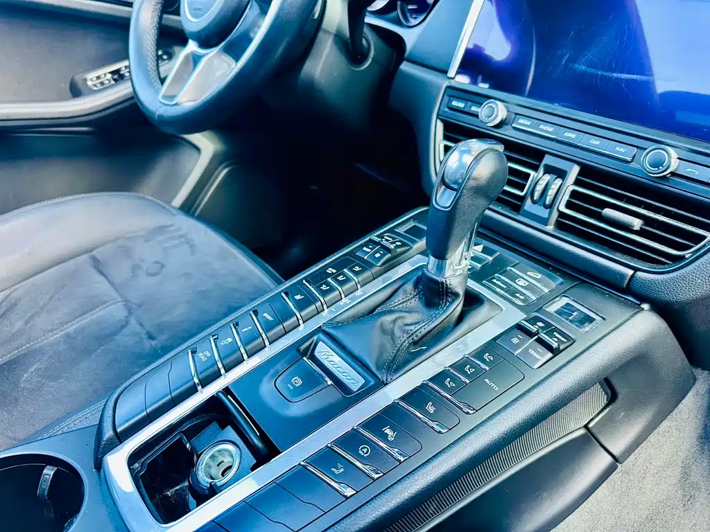 Macan 2018 Macan 2.0T купить на сайте DeffCars