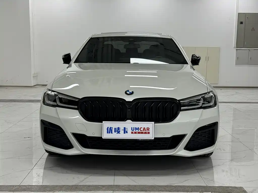 BMW 5 Series 2022 Facelift 2 530Li Exclusive M Sports Package купить на сайте DeffCars