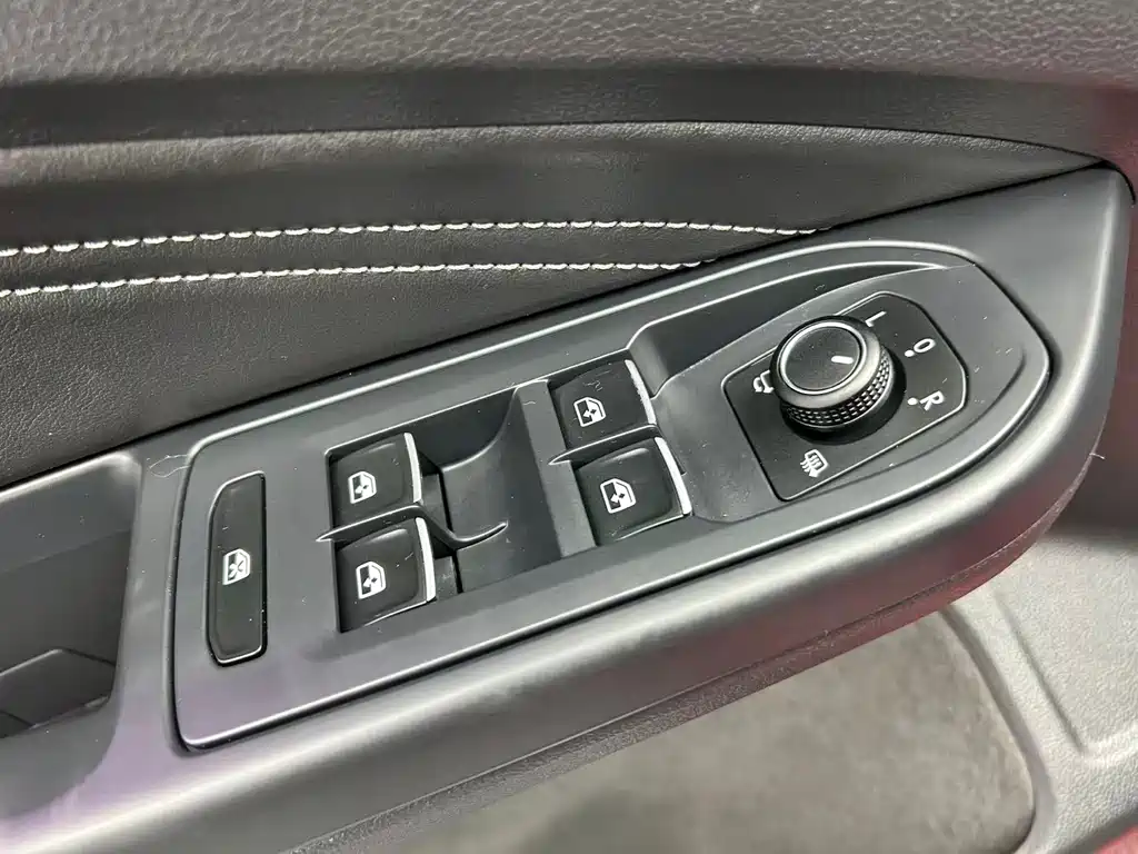 Golf 2021 280TSI DSG R-Line купить на сайте DeffCars