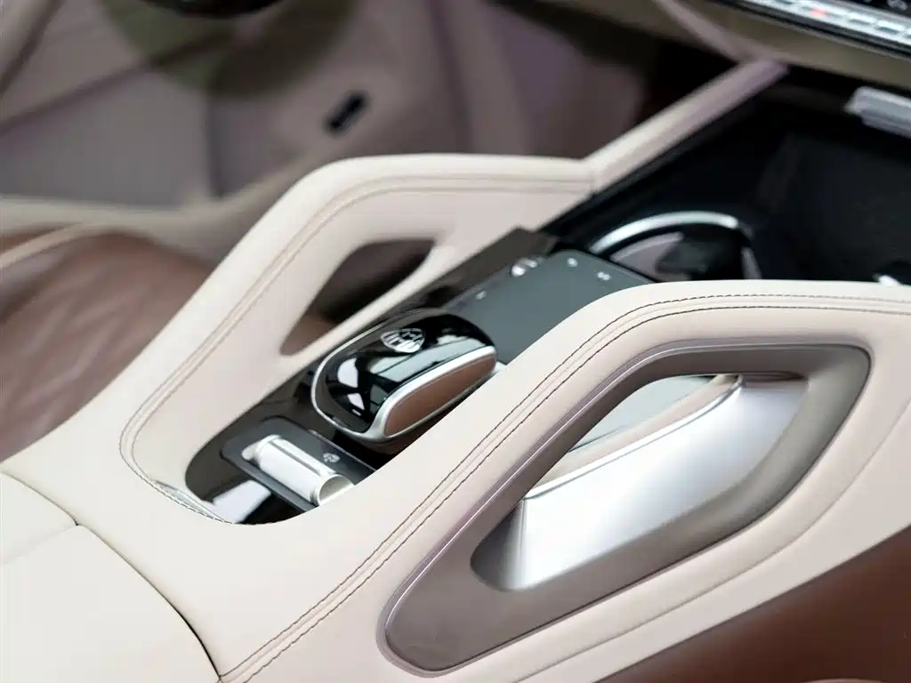 Mercedes-Benz GLS 2025 GLS 450 4MATIC Fashion Model купить на сайте DeffCars