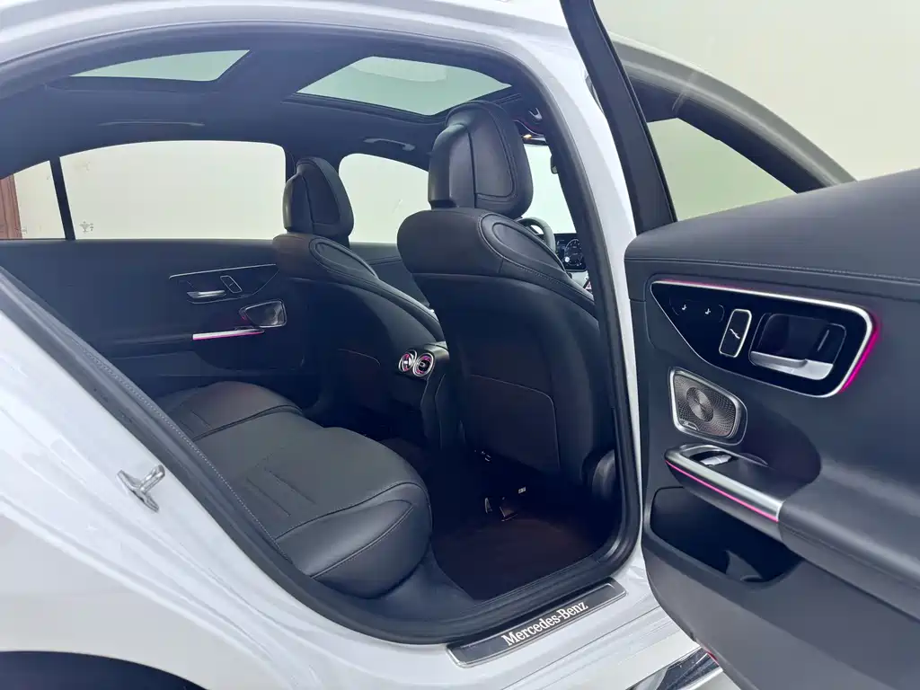 Mercedes-Benz C-Class 2023 C 260 L Sports Edition купить на сайте DeffCars