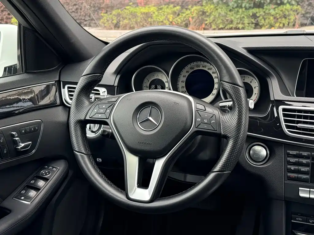 Mercedes-Benz E-Class 2015 E 260 L Sports купить на сайте DeffCars