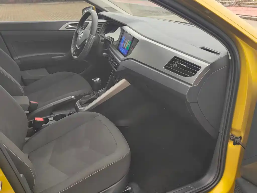 Polo 2019 Plus 1.5L Automatic Panoramic Enjoyment Edition купить на сайте DeffCars