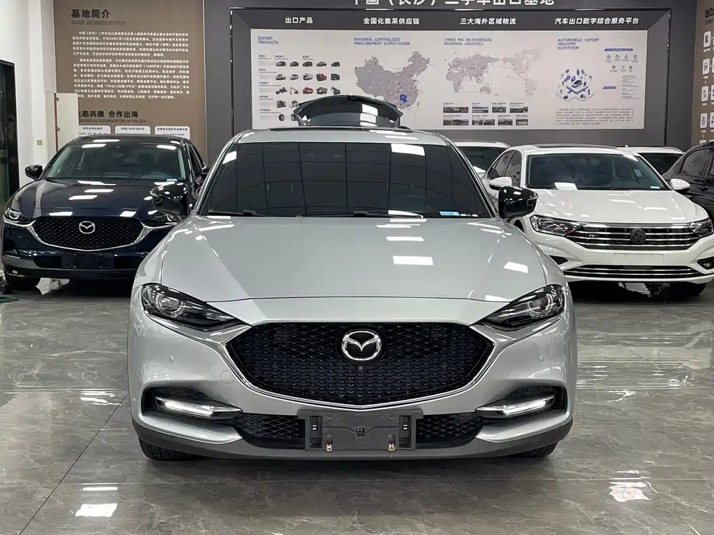 Mazda CX-4 2021 2.0L automatic two-wheel drive Blue Sky Explorer Edition купить на сайте DeffCars