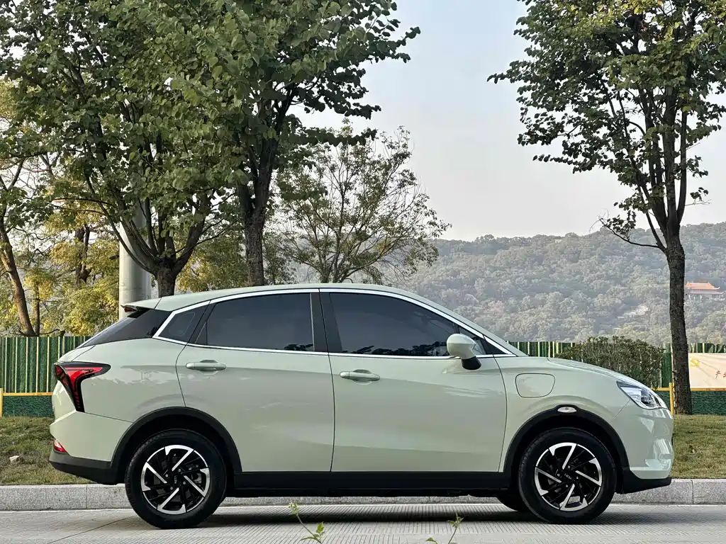 Nezha V 2021 long battery life entertainment version купить на сайте DeffCars