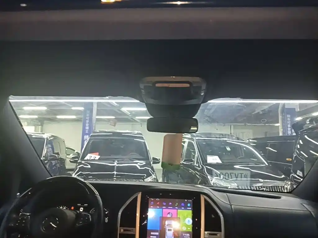 VITO 2021 2.0T Elite Edition 7 seats купить на сайте DeffCars