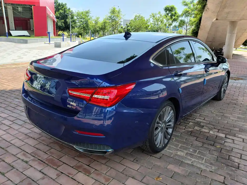 Hongqi H5 2020 1.5T DCT Flag Rhyme Edition купить на сайте DeffCars