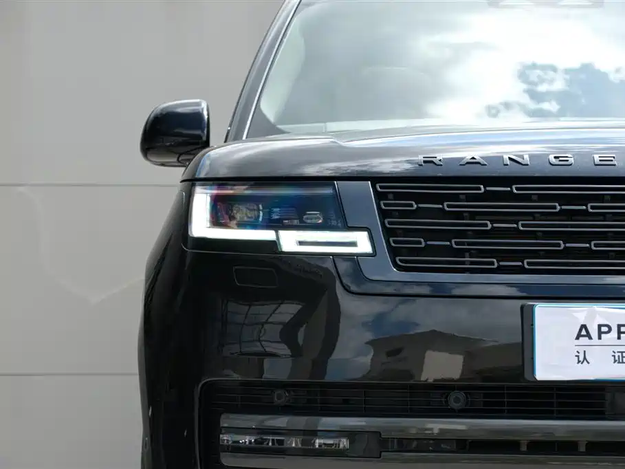 Range Rover 2024 3.0 L6 400PS Model Extended Edition купить на сайте DeffCars