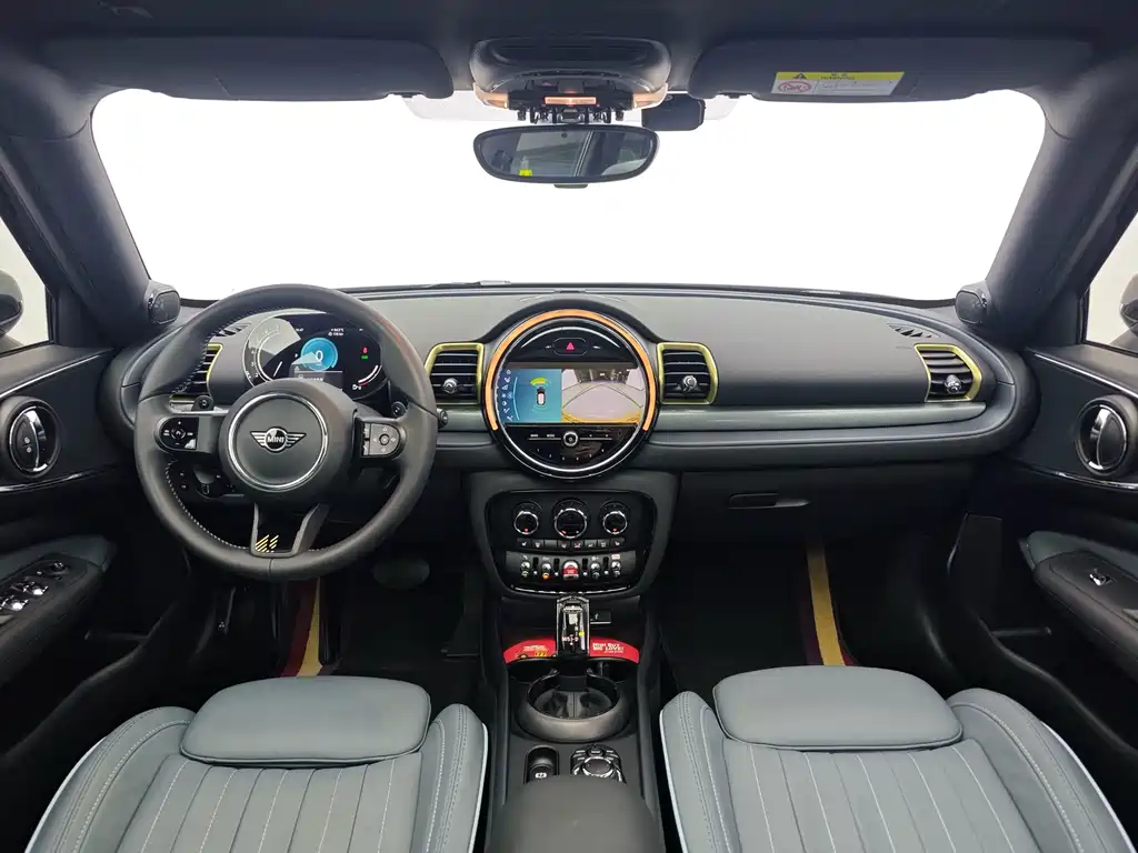 MINI CLUBMAN 2023 2.0T COOPER S Free Special Edition купить на сайте DeffCars