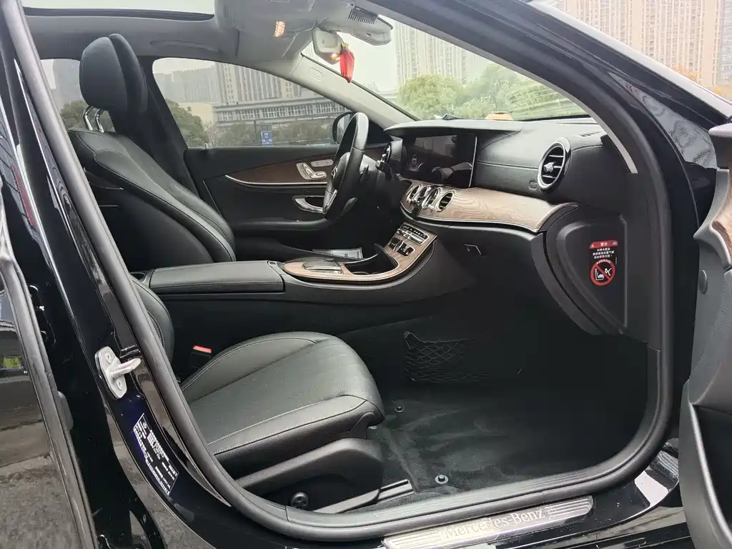 Mercedes-Benz E-Class 2019 facelift E 300 L fashionable model купить на сайте DeffCars