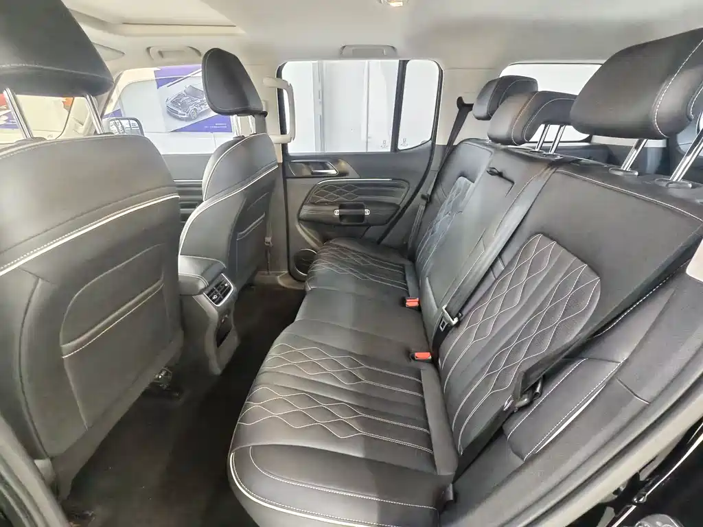 Tank 300 2023 Off-Road Version 2.0T Conqueror купить на сайте DeffCars