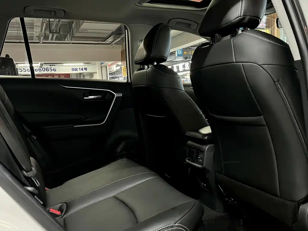 RAV4 Rongfang 2020 Dual Engine 2.5L E-CVT Two-wheel Drive Elite Edition купить на сайте DeffCars