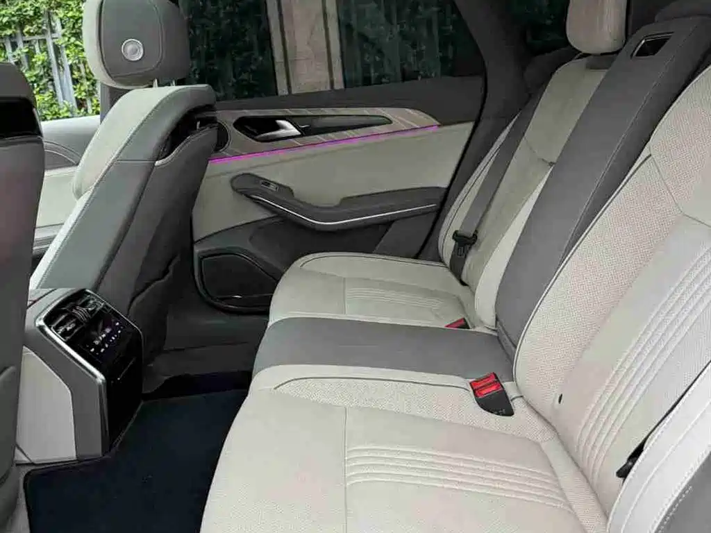 Hongqi H9 2020 facelift 2.0T Zhilianqi Chang Edition купить на сайте DeffCars