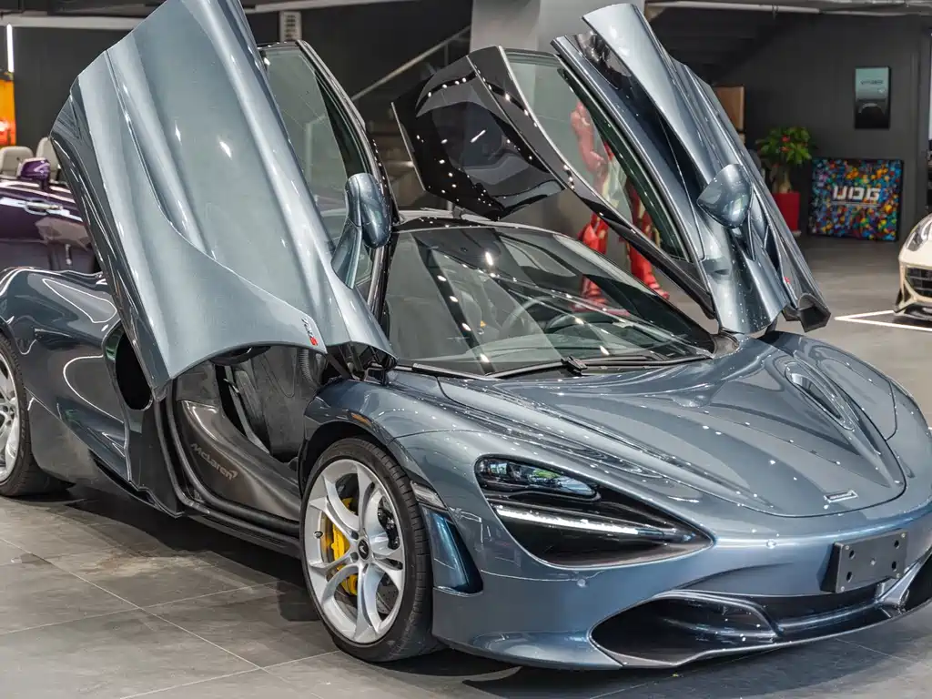 McLaren 720S 2019 4.0T Coupe купить на сайте DeffCars