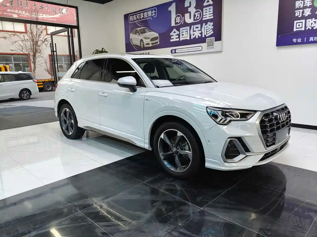 Audi Q3 2020 35 TFSI Fashionable and Dynamic купить на сайте DeffCars