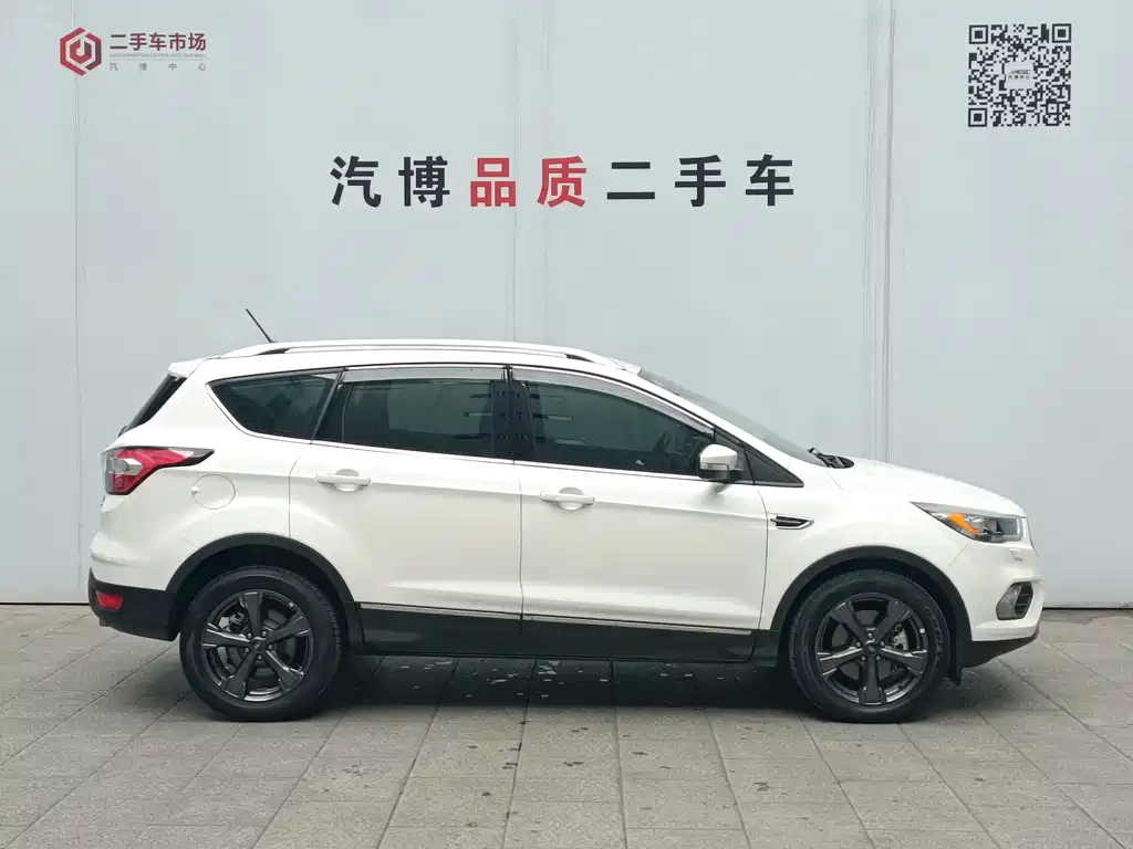 Escape 2019 EcoBoost 245 four-wheel drive luxury wing type National VI купить на сайте DeffCars