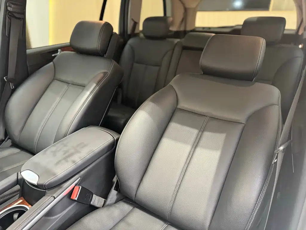 Mercedes-Benz GL Class 2008 GL 450 4MATIC Premium Model купить на сайте DeffCars