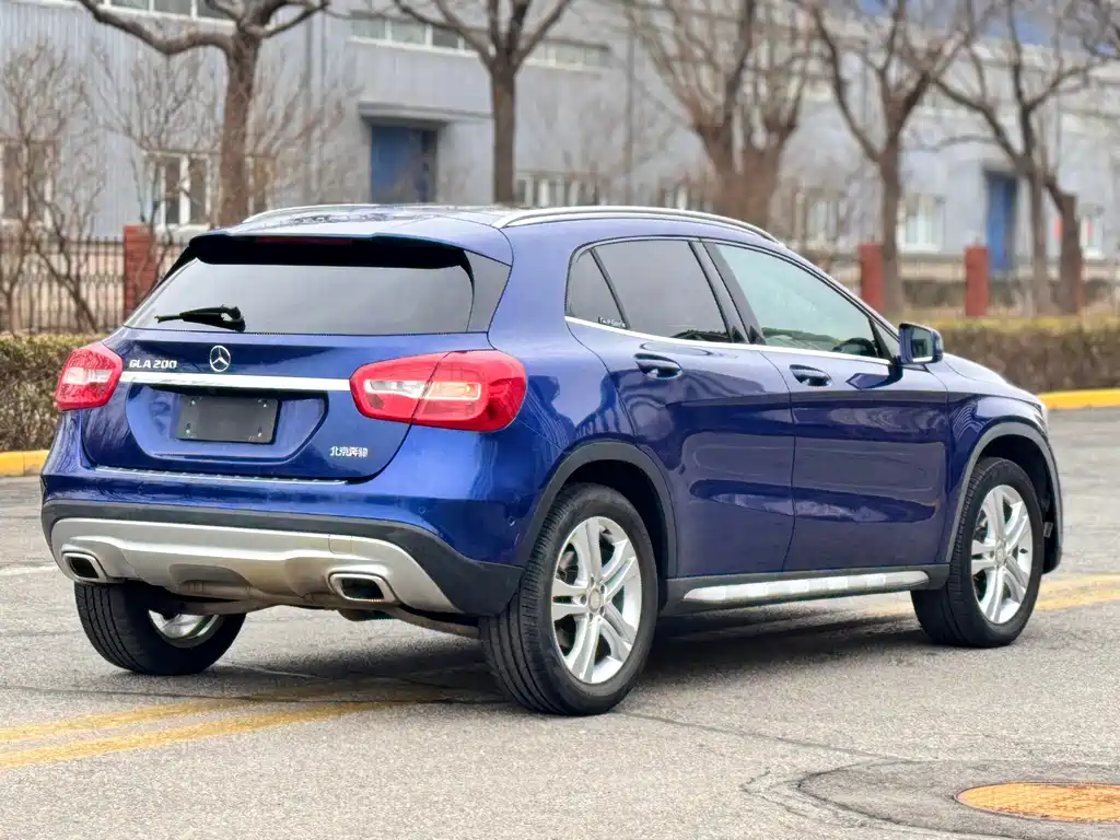 Mercedes-Benz GLA 2017 GLA 200 Dynamic купить на сайте DeffCars