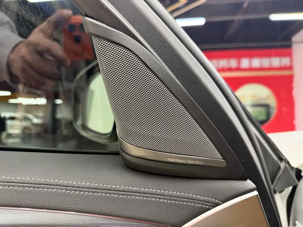 BMW 5 Series 2021 530Li xDrive M Sports Package купить на сайте DeffCars