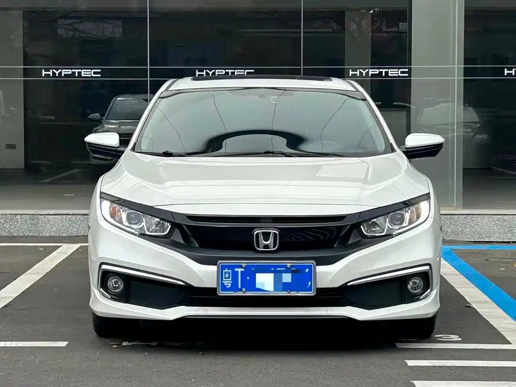 Civic 2019 220TURBO CVT Dynamic Edition National V купить на сайте DeffCars