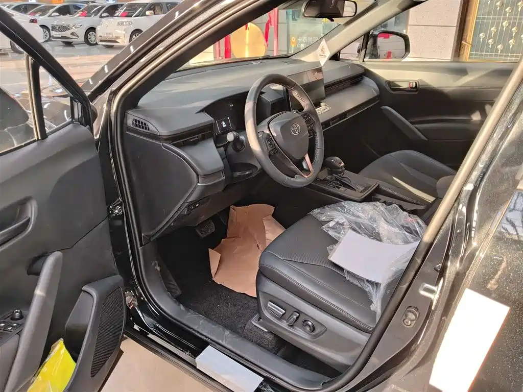 Fenglanda 2026 2.0L CVT Comfort Edition купить на сайте DeffCars