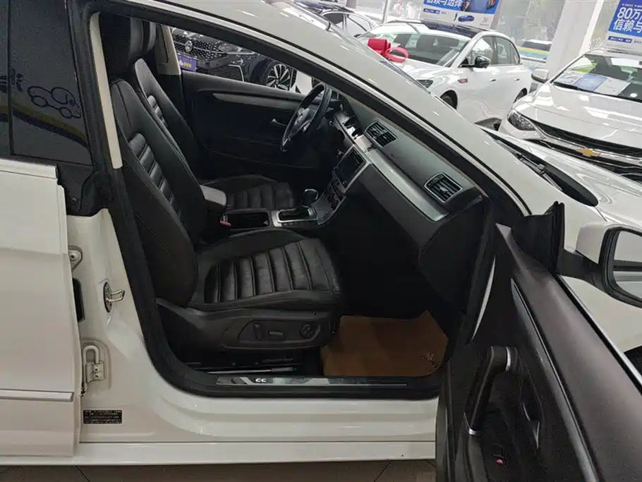 FAW-Volkswagen CC 2018 1.8TSI luxury model купить на сайте DeffCars