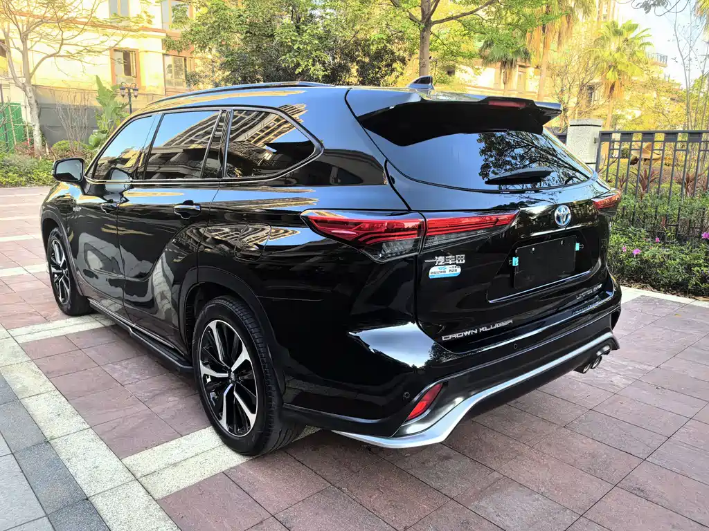 Crown Lufang 2021 2.5L HEV four-wheel drive flagship version купить на сайте DeffCars