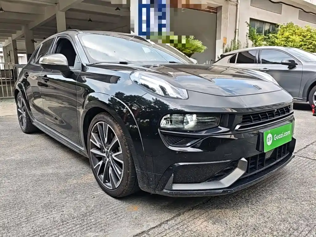 Lynk & Co 02 Hatchback 2021 2.0TD Halo купить на сайте DeffCars