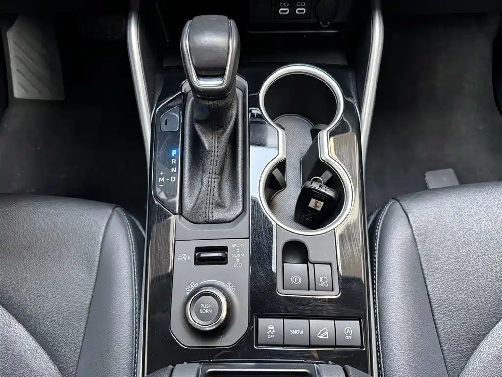 Highlander 2022 380T four-wheel drive luxury version 7 seats купить на сайте DeffCars