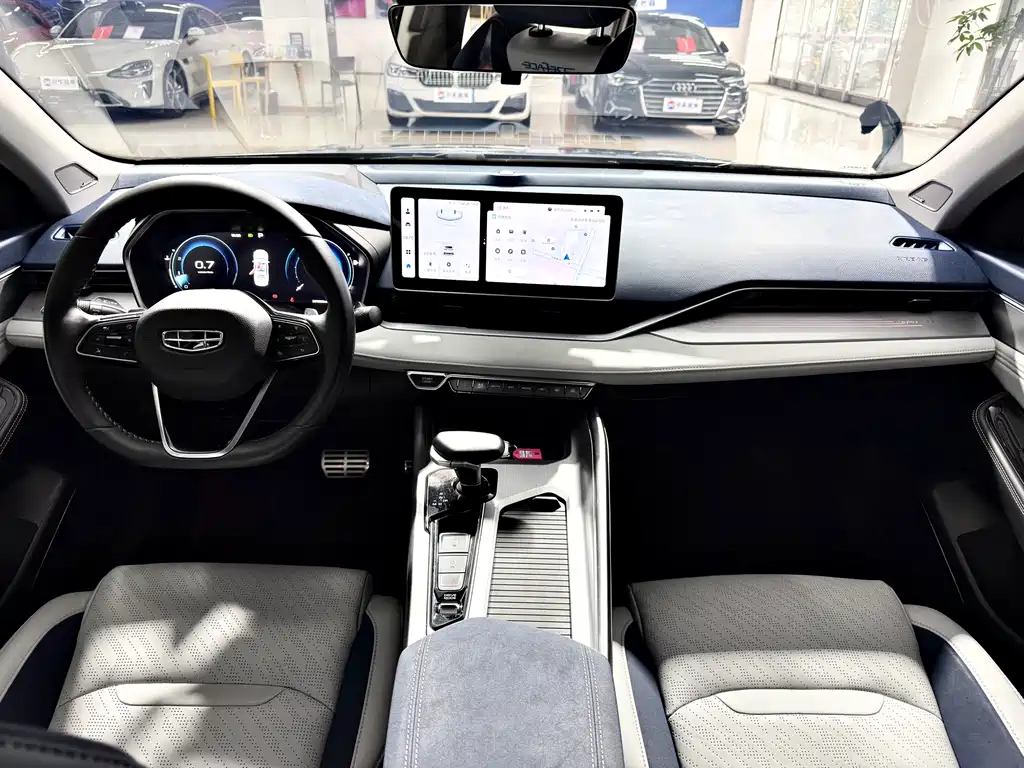 Xingrui 2023 2.0TD Premium Model купить на сайте DeffCars