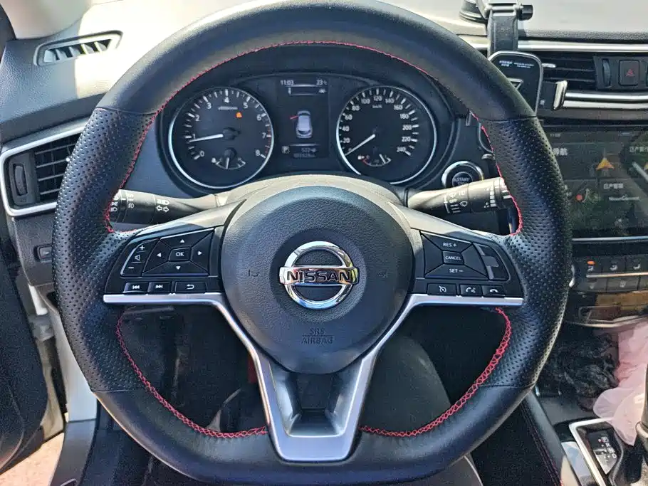 Qashqai 2019 2.0L CVT Deluxe Edition купить на сайте DeffCars