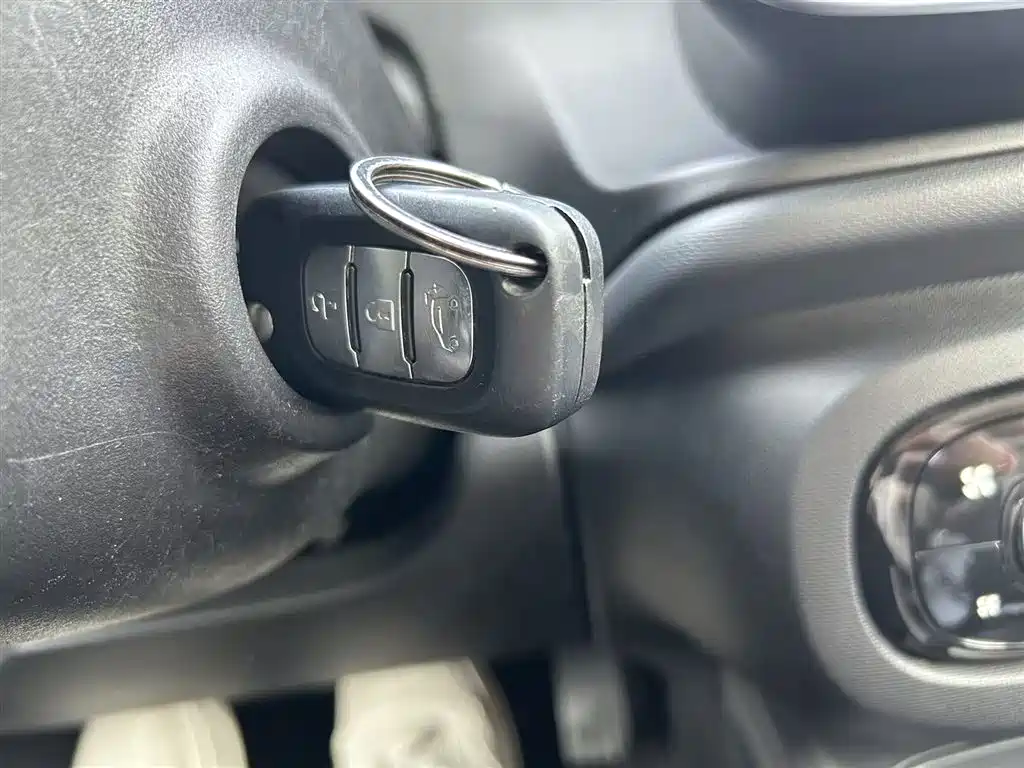 smart forfour 2016 1.0L 52kW smart version купить на сайте DeffCars