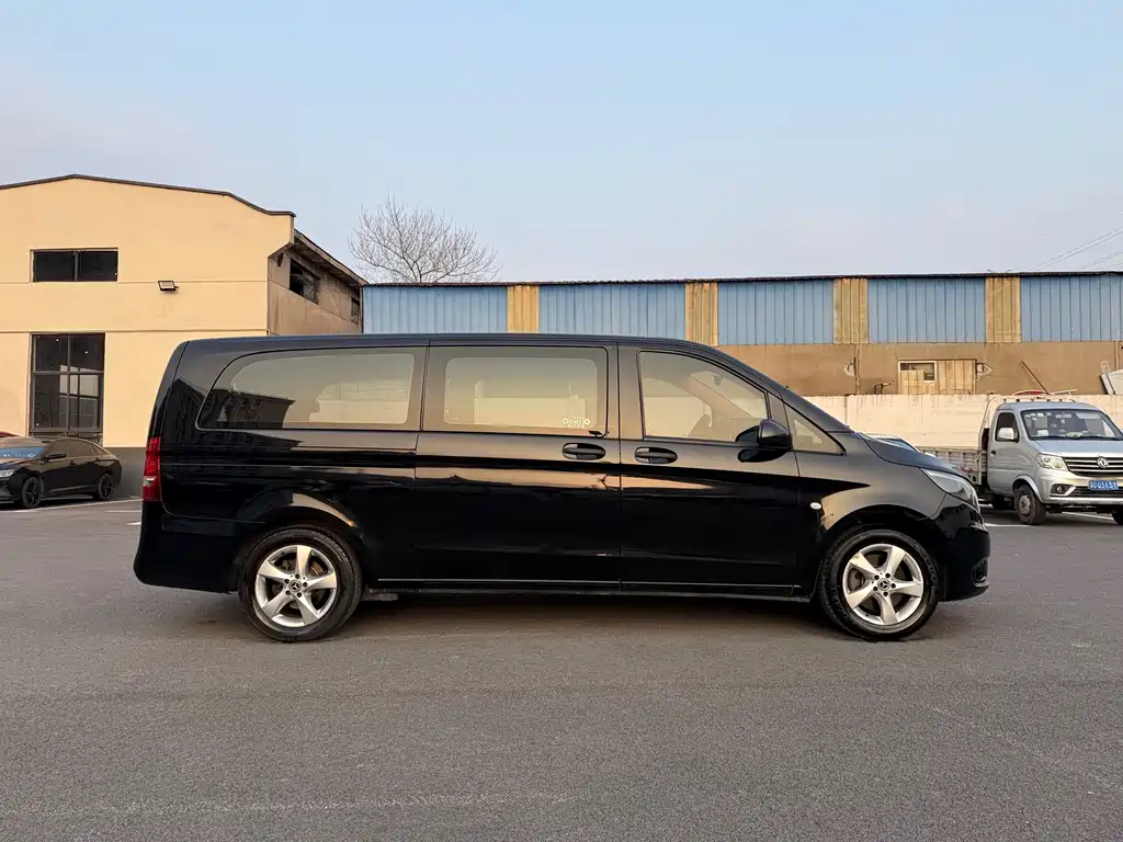 Vito 2021 2.0T Business Edition 7 seats купить на сайте DeffCars