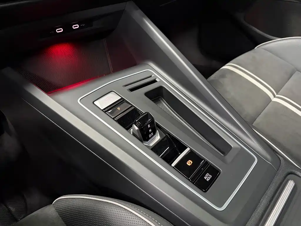 Golf 2021 280TSI DSG R-Line купить на сайте DeffCars