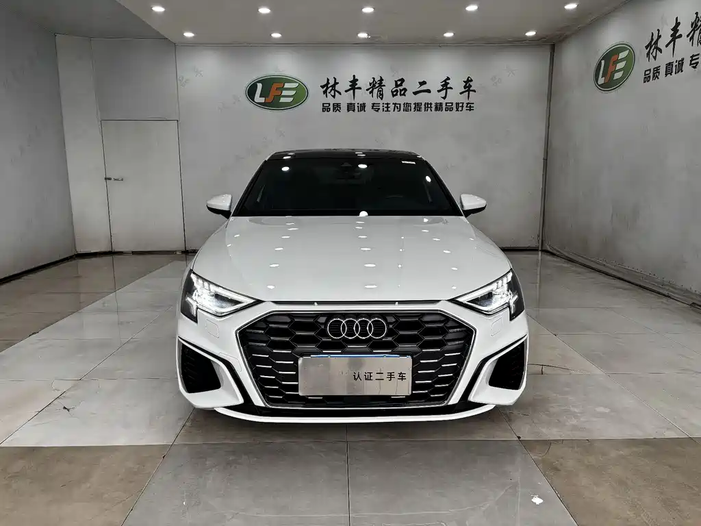 Audi A3 2021 A3L Limousine 35 TFSI Fashionable and Sporty купить на сайте DeffCars