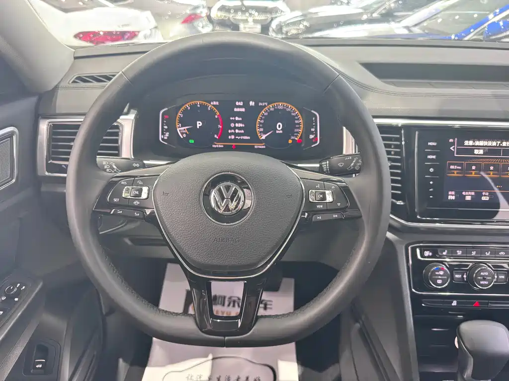 Touron 2020 facelift 380TSI four-wheel drive luxury version купить на сайте DeffCars